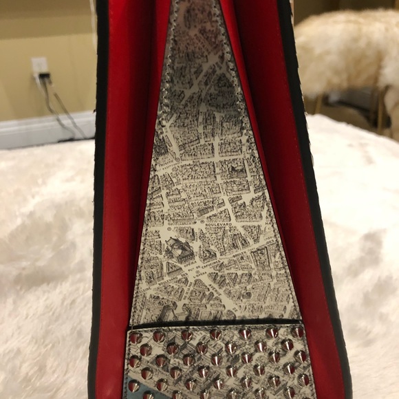 Never been worn Christian Louboutin purse - Picture 4 of 8
